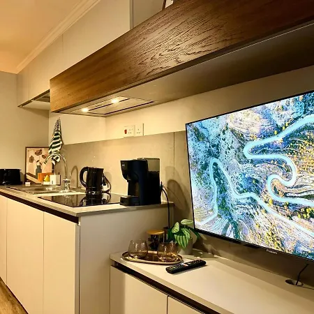 Stylish Maisonette Off The Seafront Apartman Sliema