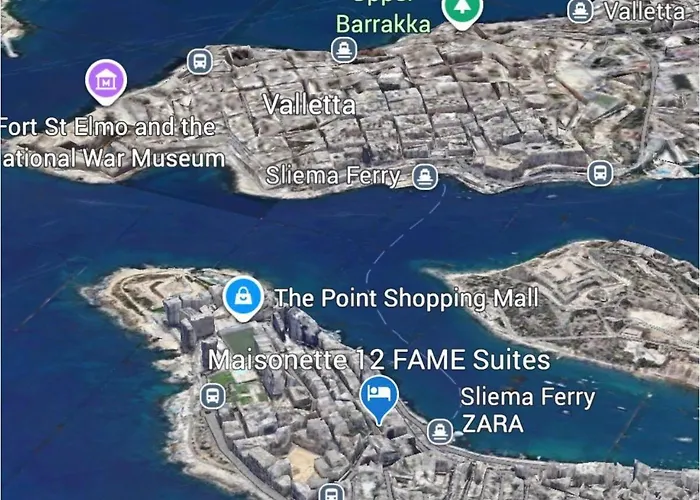 Stylish Maisonette Off The Seafront